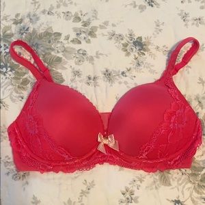 Hot pink body by Victoria wireless bra